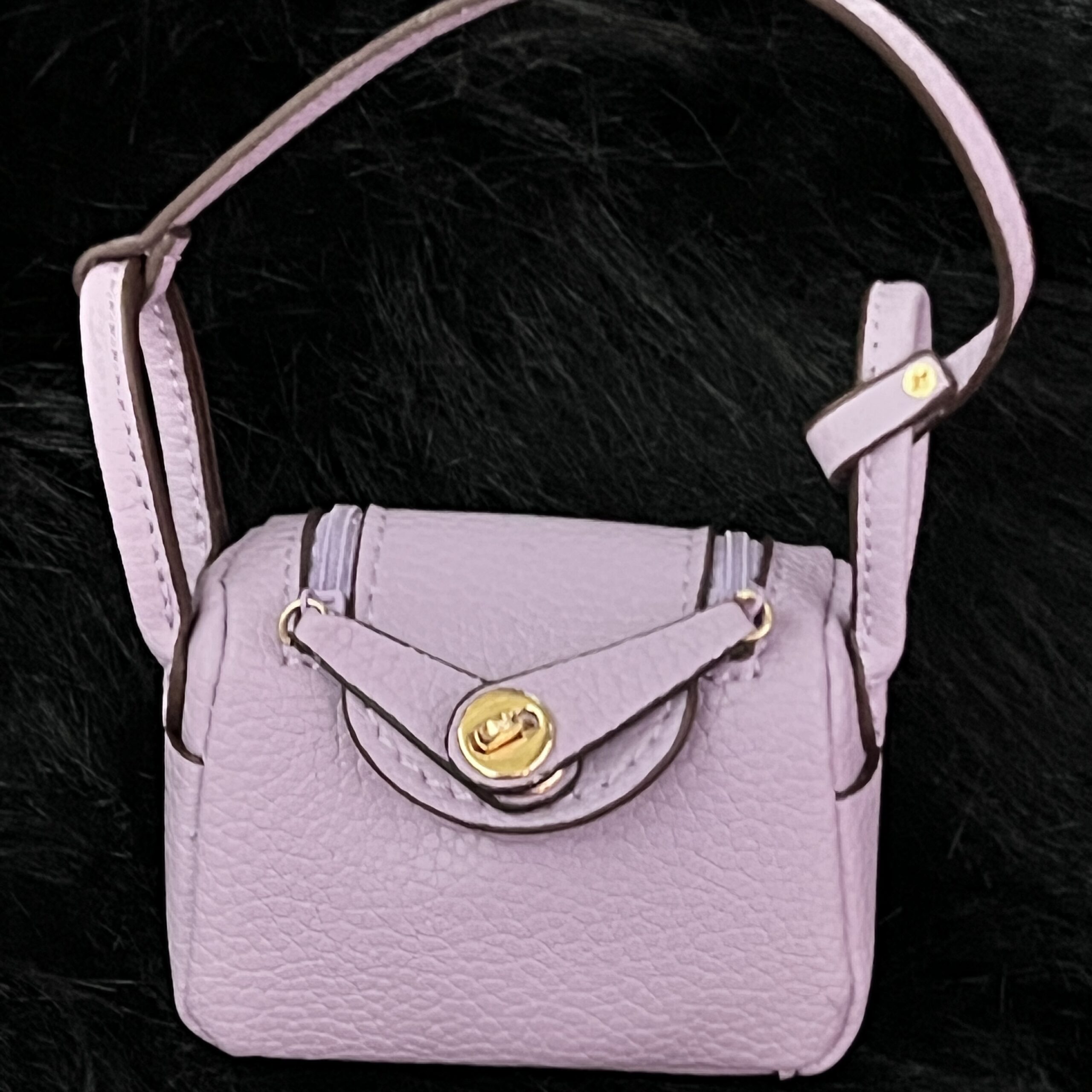 Lindy-purple